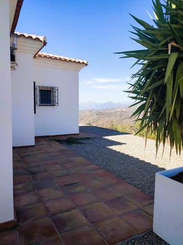 9 soverom Hus til salgs i Arenas med svømmebasseng - € 1 450 000 (Ref: 7823669)