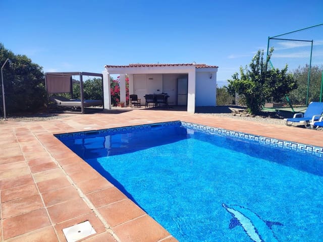 9 soverom Hus til salgs i Arenas med svømmebasseng - € 1 450 000 (Ref: 7823669)