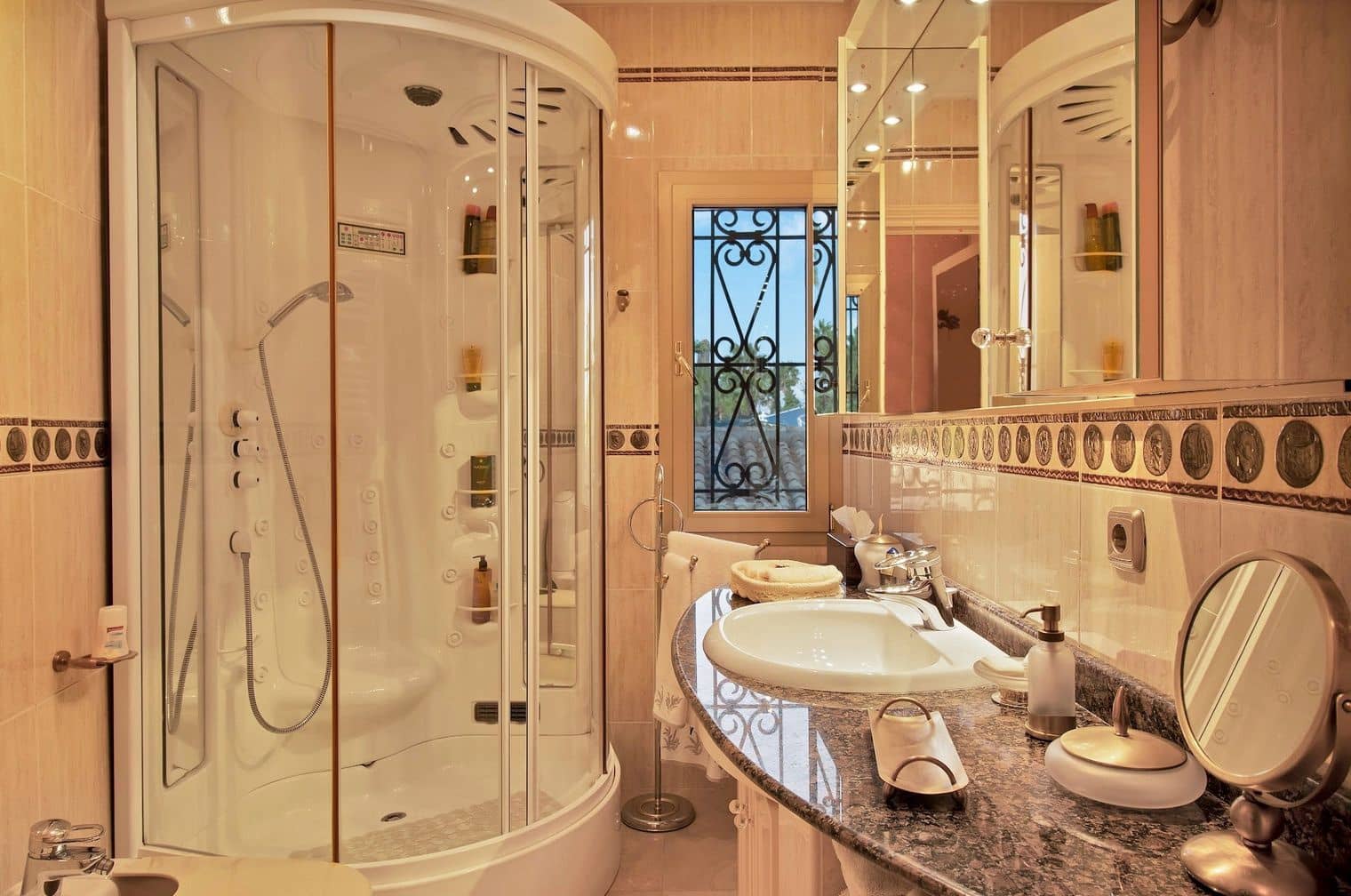 6 soveværelse Villa til salg i Benahavis med swimmingpool - € 4.800.000 (Ref: 7830799)