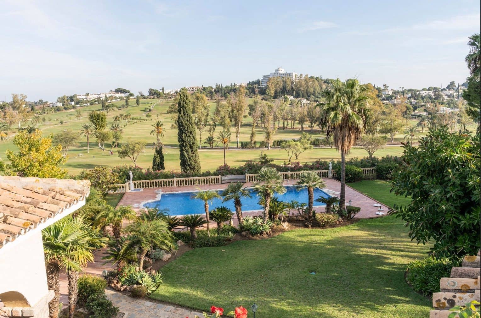 6 soveværelse Villa til salg i Benahavis med swimmingpool - € 4.800.000 (Ref: 7830799)