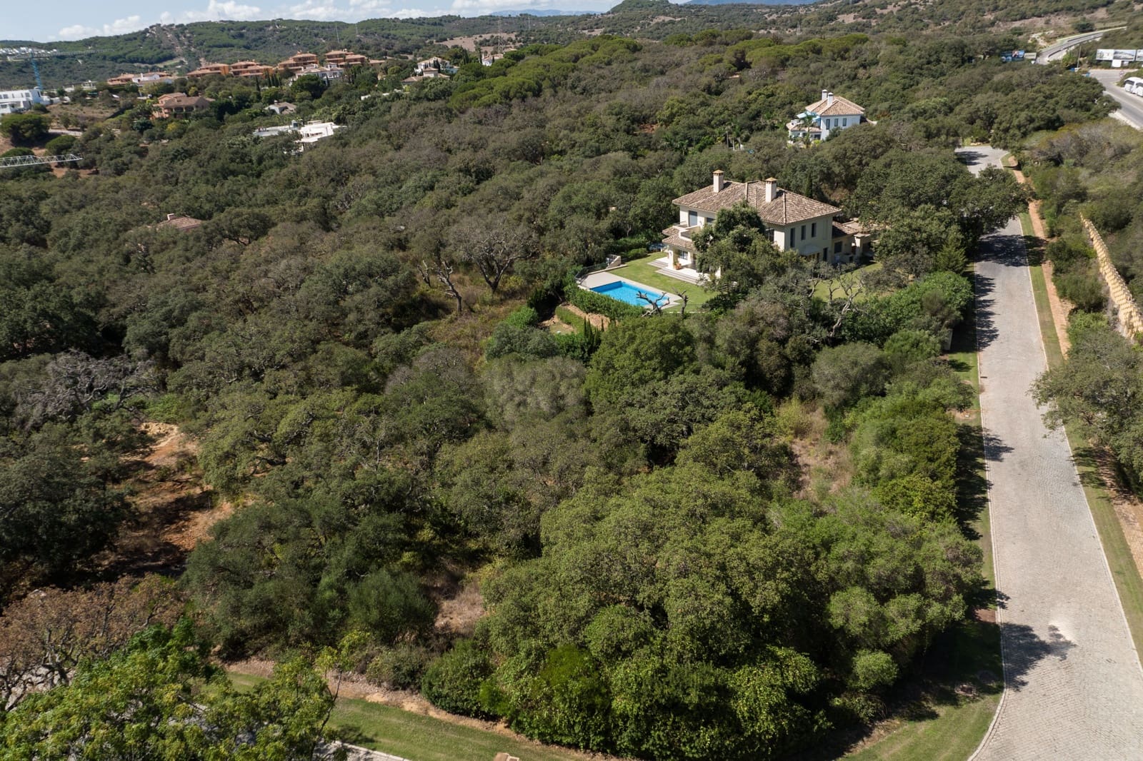 Byhus til salg i Sotogrande - € 1.000.000 (Ref: 7853286)