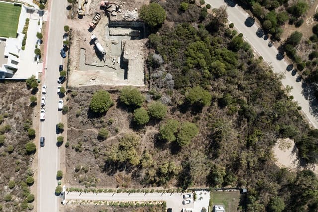 Byhus til salg i Sotogrande Alto, San Roque - € 920.000 (Ref: 7853288)