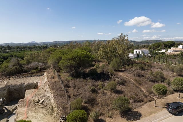 Byhus til salg i Sotogrande Alto, San Roque - € 920.000 (Ref: 7853288)