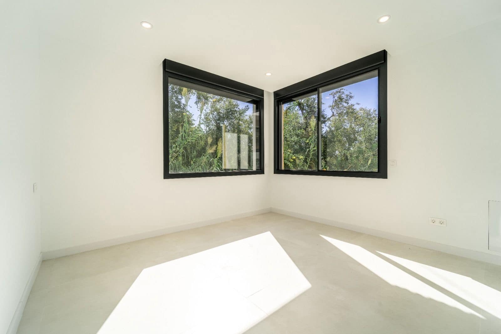 4 Zimmer Villa zu verkaufen in Benalmadena mit Pool - 2.150.000 € (Ref: 7861224)