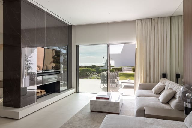 4 soverom Hus til salgs i Lomas De Marbella, Marbella med svømmebasseng - € 5 460 000 (Ref: 7877837)