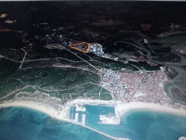 Byhus til salg i Barbate - € 4.500.000 (Ref: 7880996)