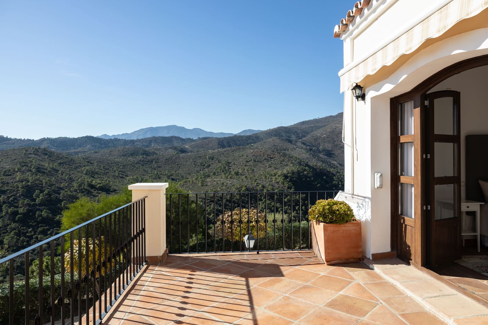 4 soveværelse Byhus til salg i Benahavis med swimmingpool - € 750.000 (Ref: 7933046)