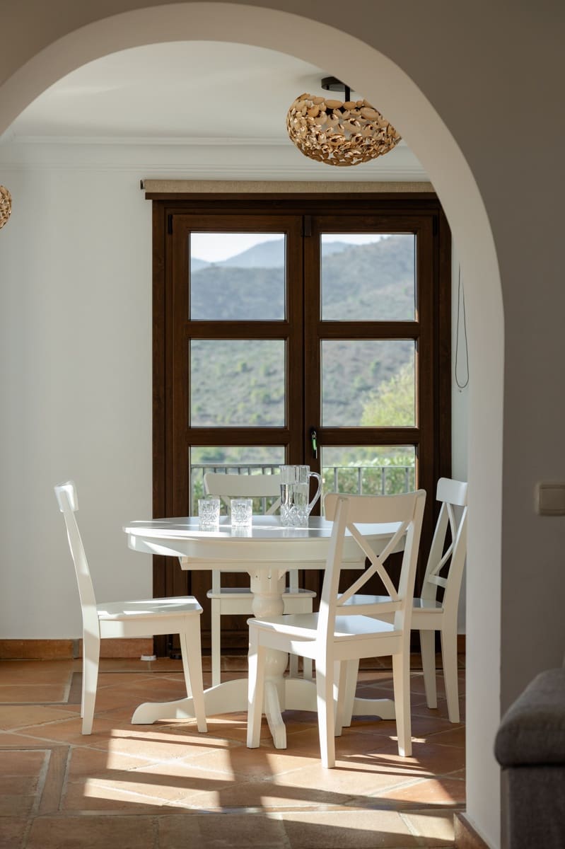 4 soveværelse Byhus til salg i Benahavis med swimmingpool - € 750.000 (Ref: 7933046)