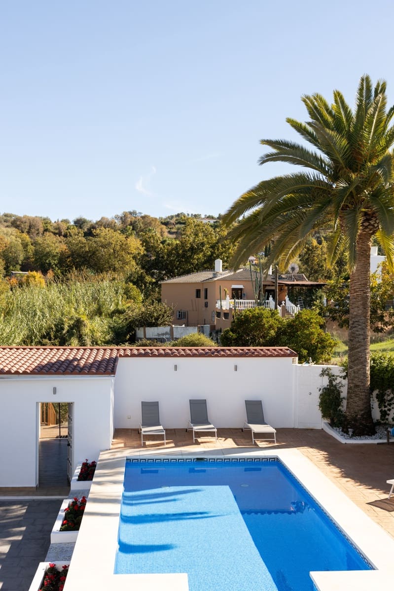 5 sypialnia Willa na sprzedaż w Coin z basenem - 629 000 € (Ref: 7933047)