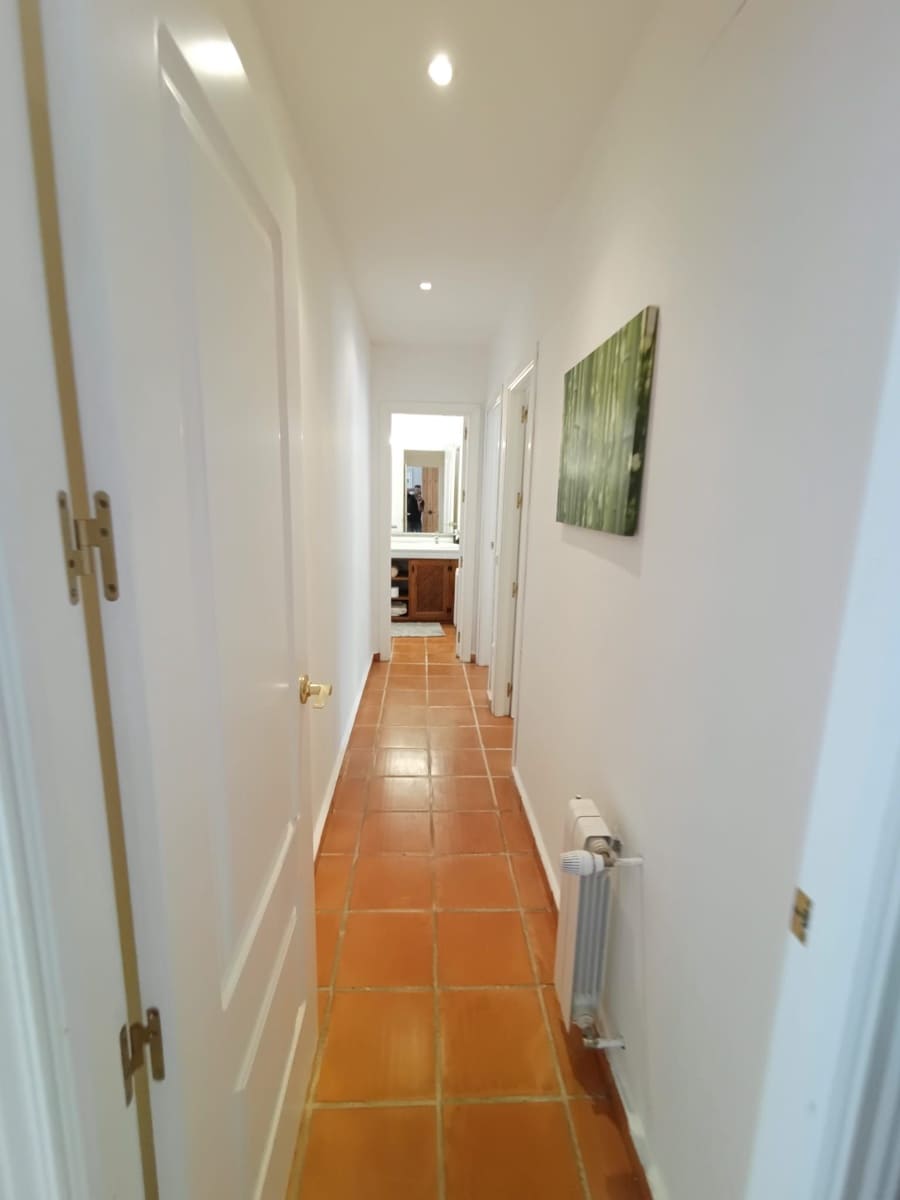 5 camera da letto Villa in vendita in Sotogrande con piscina - 980.000 € (Rif: 7938571)