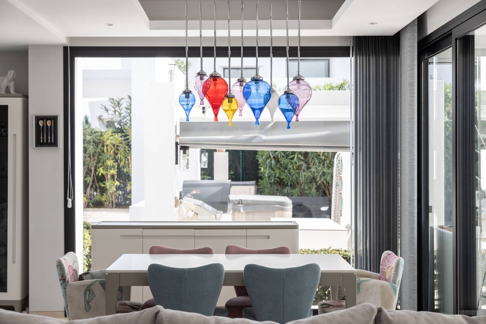 6 soverom Villa til salgs i El Paraiso med svømmebasseng - € 1 995 000 (Ref: 7953765)