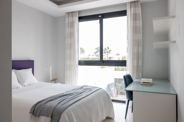 6 soverom Villa til salgs i El Paraiso, Estepona med svømmebasseng - € 1 995 000 (Ref: 7953765)