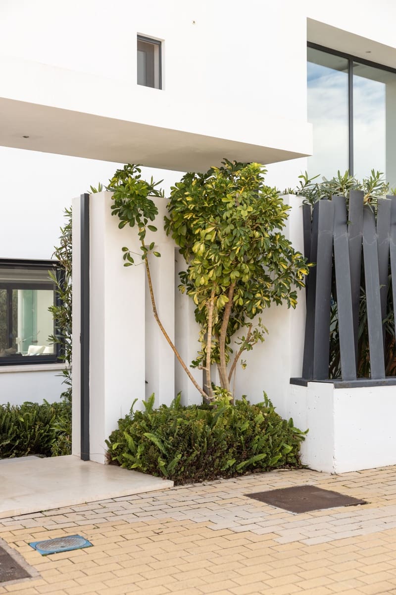 6 soverom Villa til salgs i El Paraiso med svømmebasseng - € 1 995 000 (Ref: 7953765)