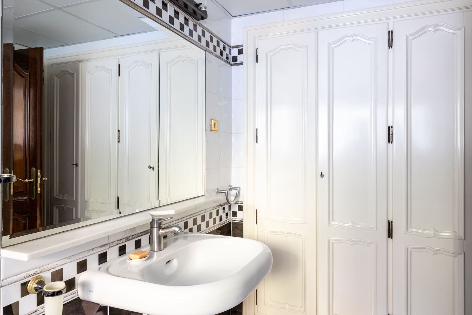 5 sypialnia Willa na sprzedaż w Miasto Malaga z basenem - 2 495 000 € (Ref: 7969688)