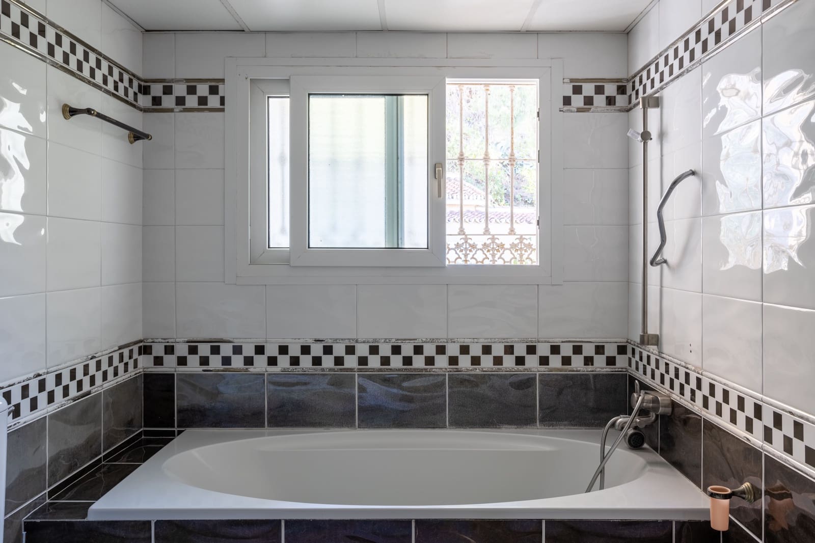 5 sypialnia Willa na sprzedaż w Miasto Malaga z basenem - 2 495 000 € (Ref: 7969688)