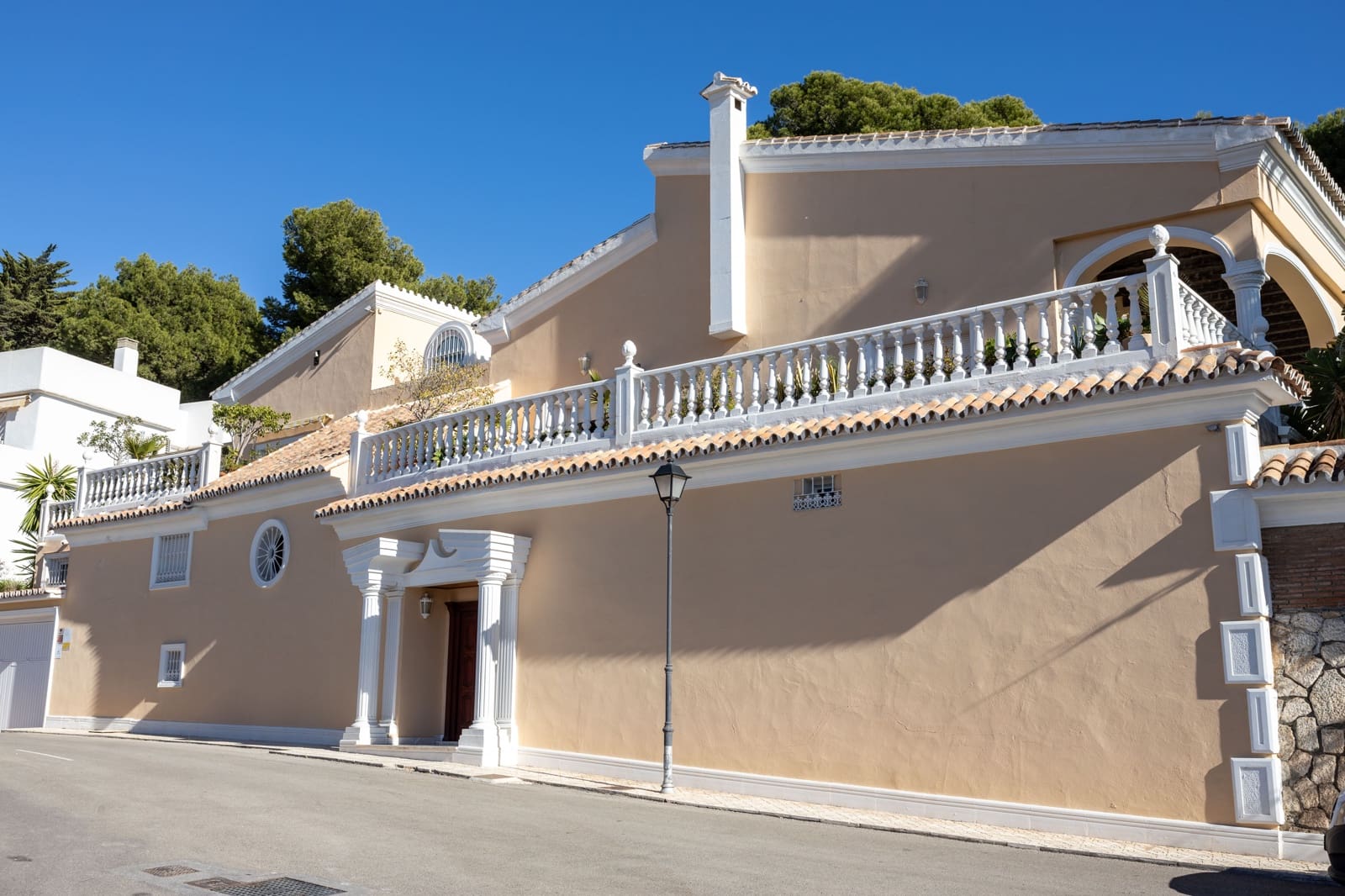 5 sypialnia Willa na sprzedaż w Miasto Malaga z basenem - 2 495 000 € (Ref: 7969688)