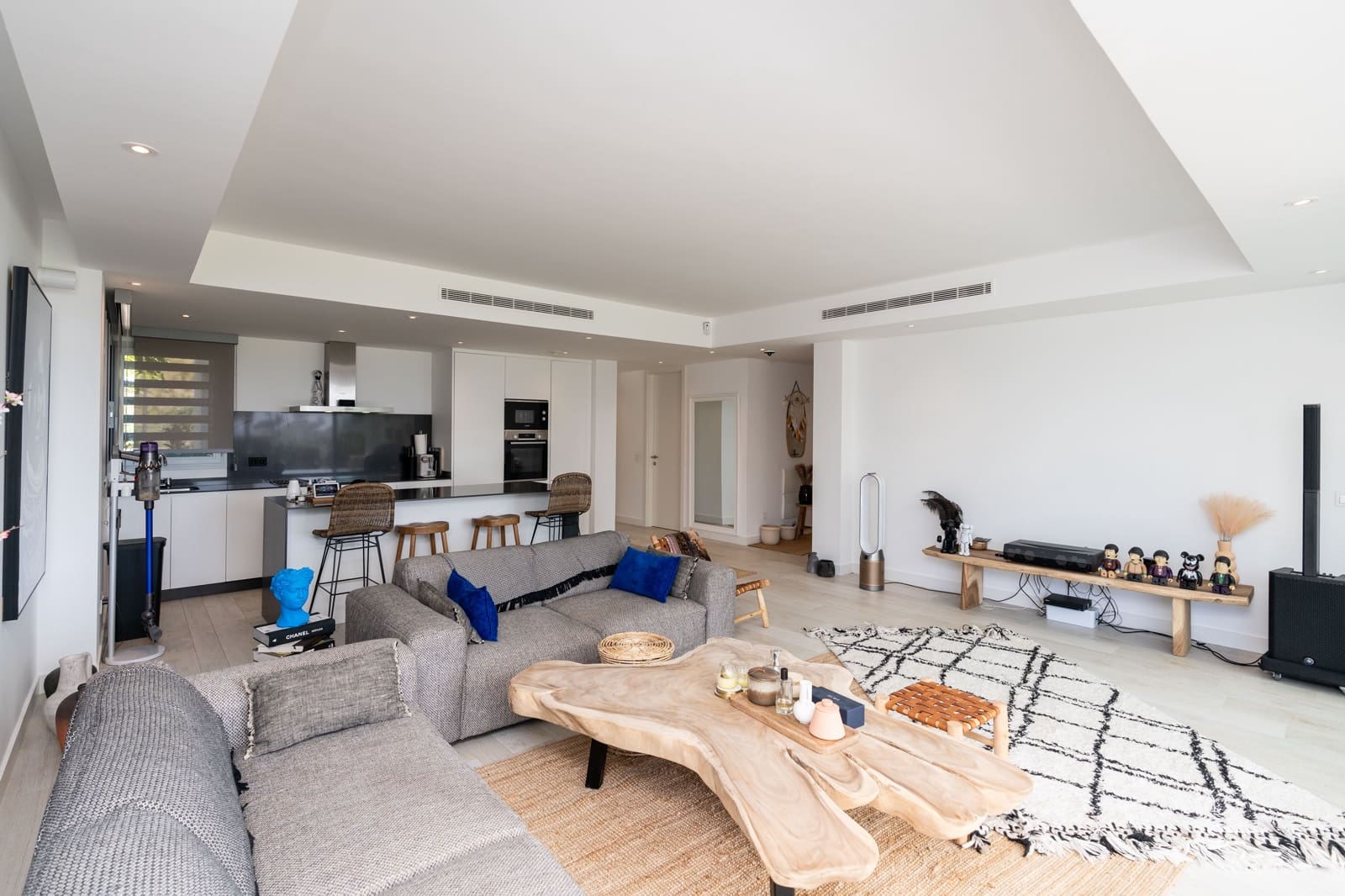 3 soveværelse Lejlighed til salg i Buenas Noches med swimmingpool - € 680.000 (Ref: 7986209)