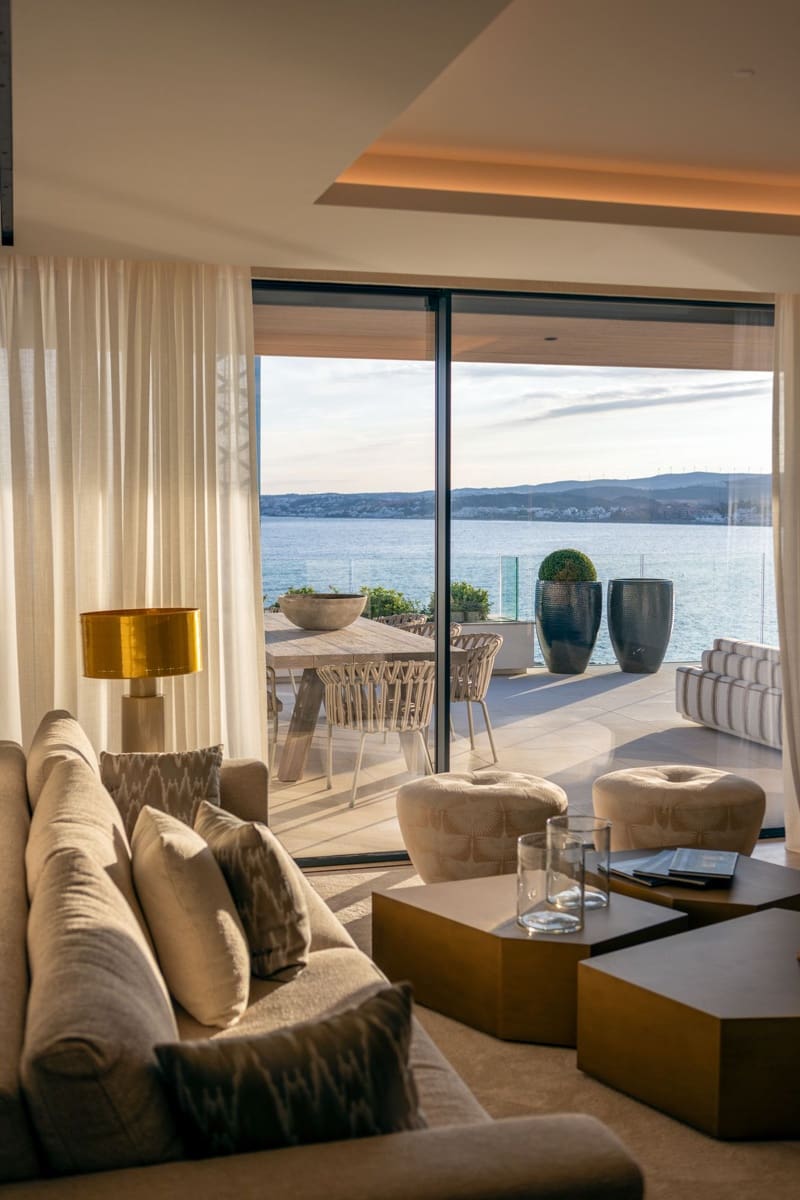 4 soverom Leilighet til salgs i Estepona med svømmebasseng - € 4 385 000 (Ref: 7995622)