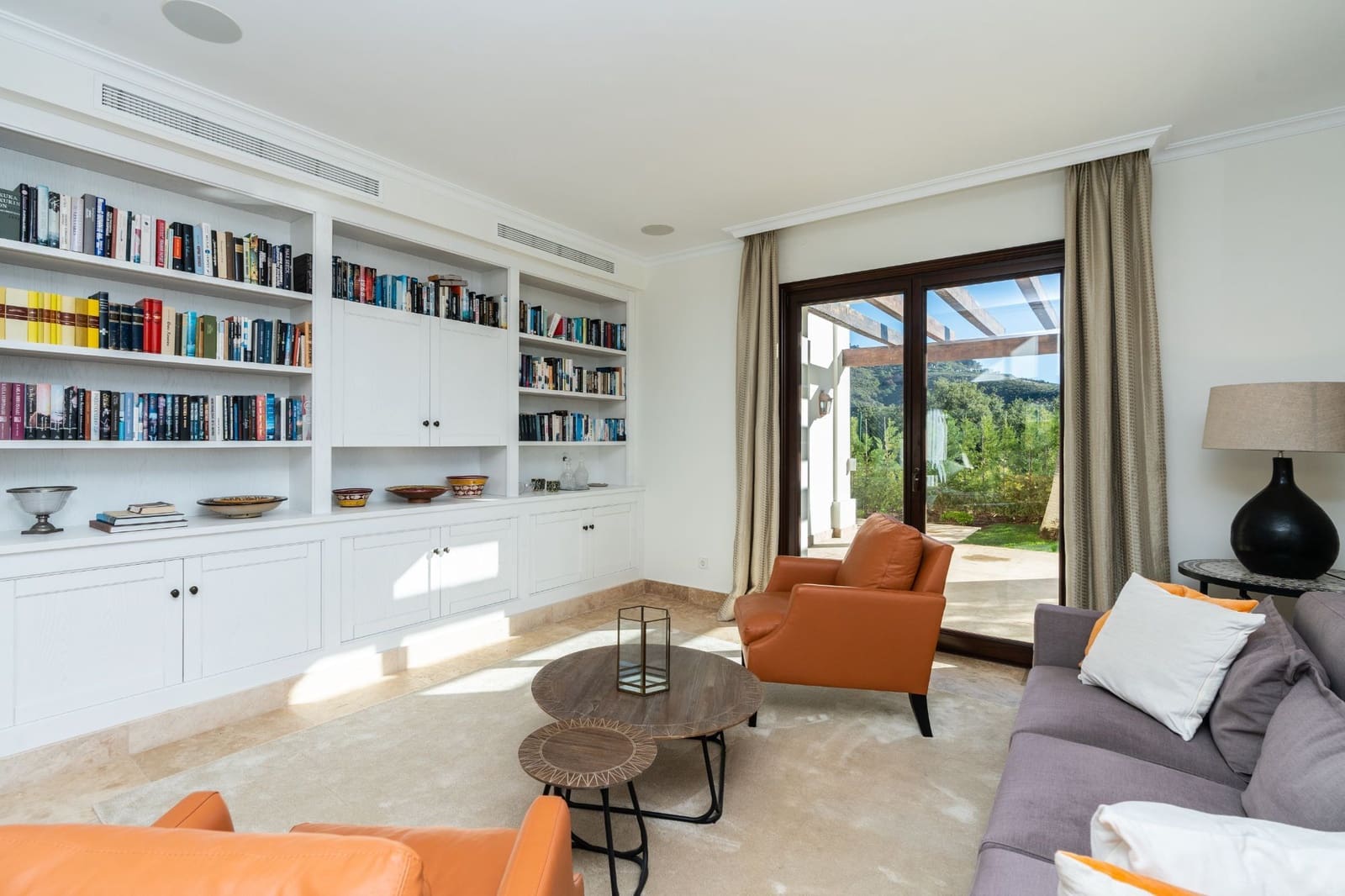 4 quarto Moradia para venda em Benahavis com piscina - 4 495 000 € (Ref: 7999475)