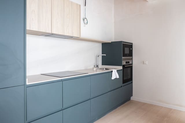 2 soverom Leilighet til salgs i La Goleta, Málaga by - € 585 000 (Ref: 8025240)