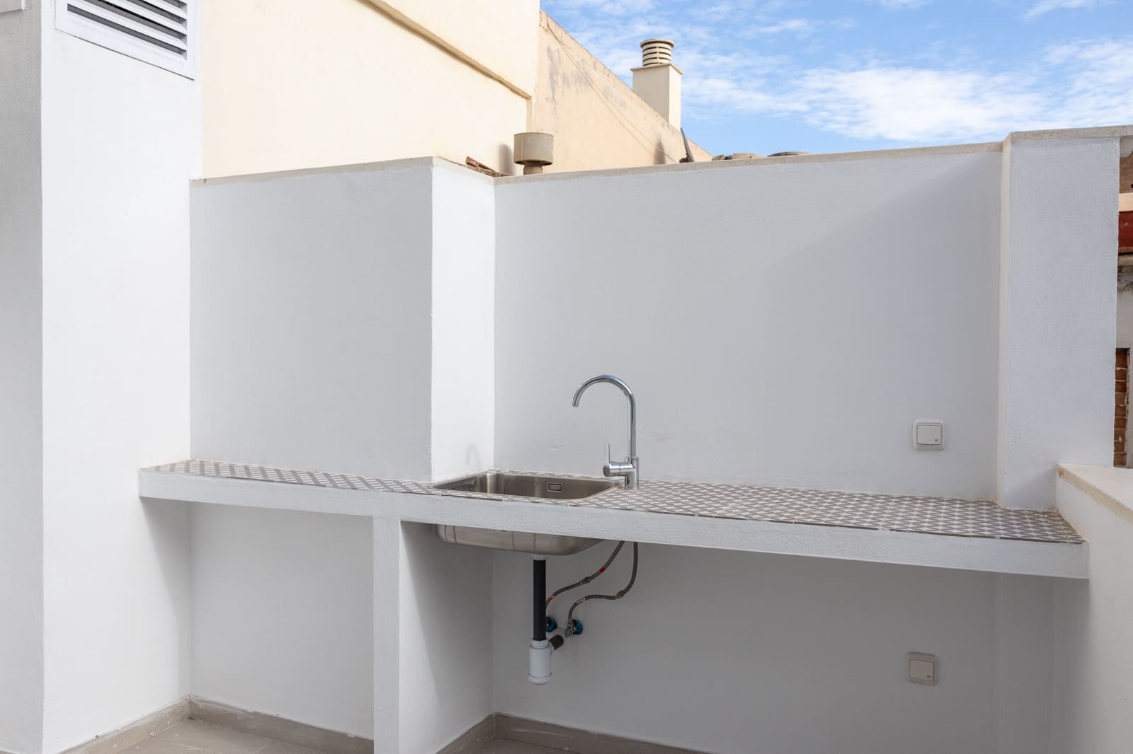 2 soveværelse Lejlighed til salg i Malaga by - € 585.000 (Ref: 8025240)