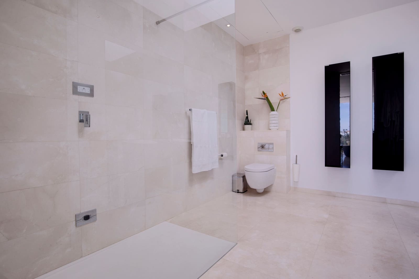 7 slaapkamer Villa te koop in Marbella met zwembad - € 8.900.000 (Ref: 8035039)