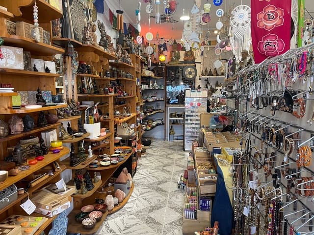 Commercial for sale in Tarifa - € 375,000 (Ref: 8035040)