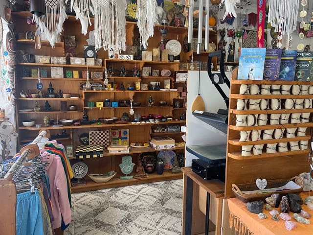 Commercial for sale in Tarifa - € 375,000 (Ref: 8035040)