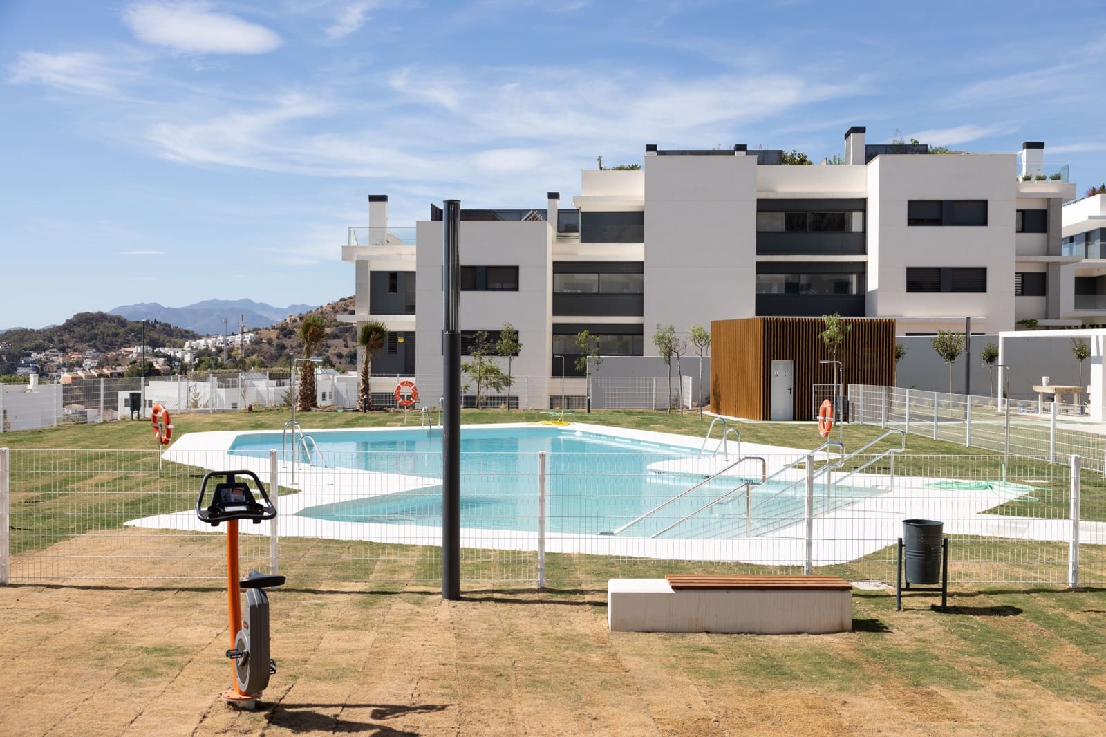 3 sypialnia Apartament na sprzedaż w Miasto Malaga z basenem - 745 000 € (Ref: 8069299)