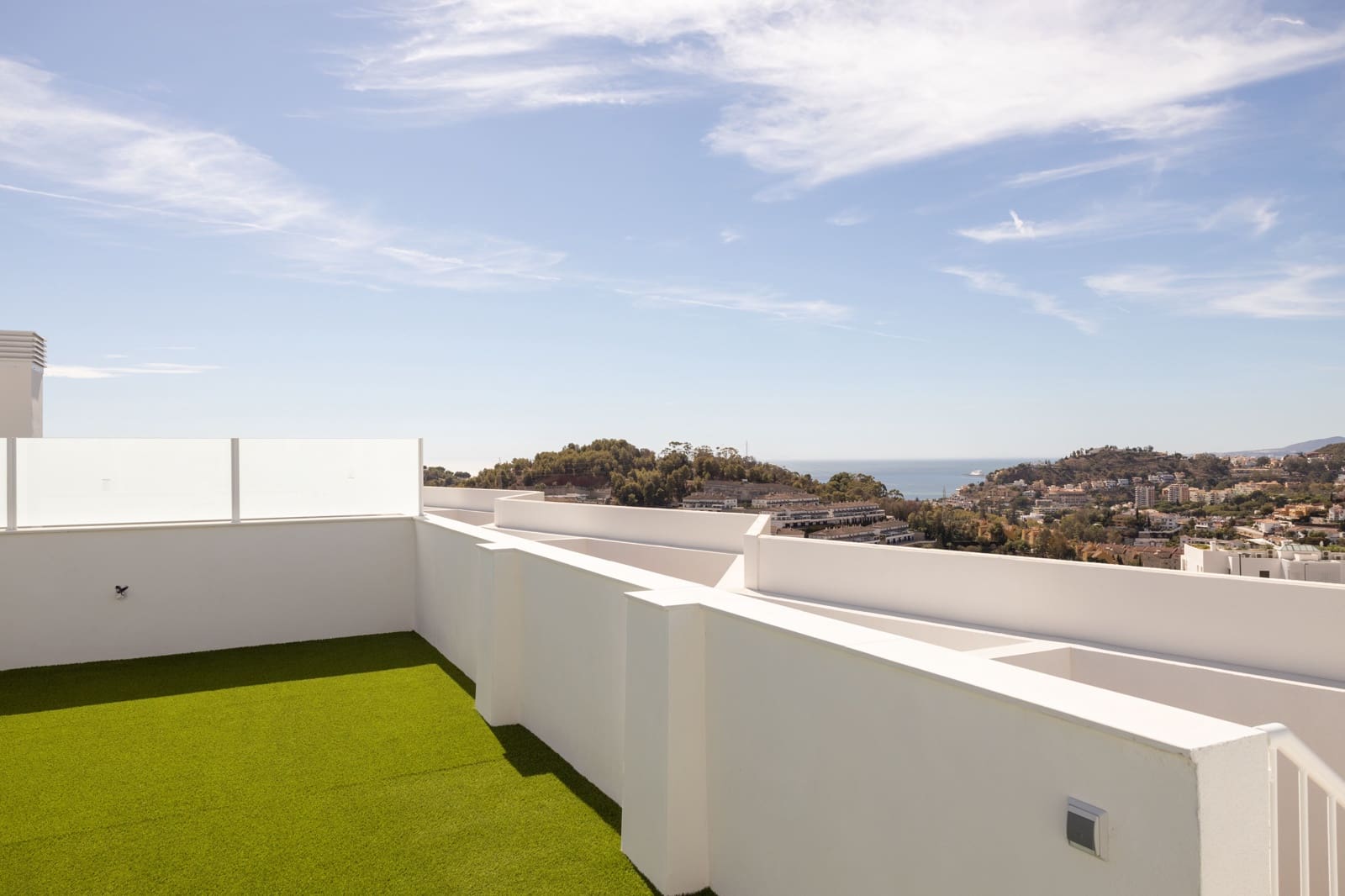 3 soveværelse Penthouse til salg i Malaga by med swimmingpool - € 745.000 (Ref: 8069301)