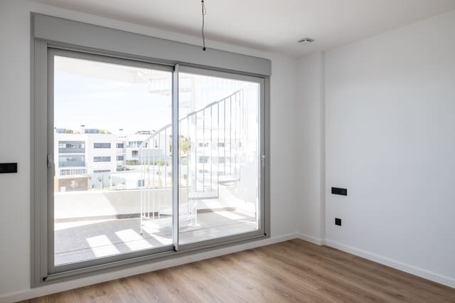 3 slaapkamer Penthouse te koop in Colinas del Limonar, Málaga stad met zwembad - € 745.000 (Ref: 8069301)