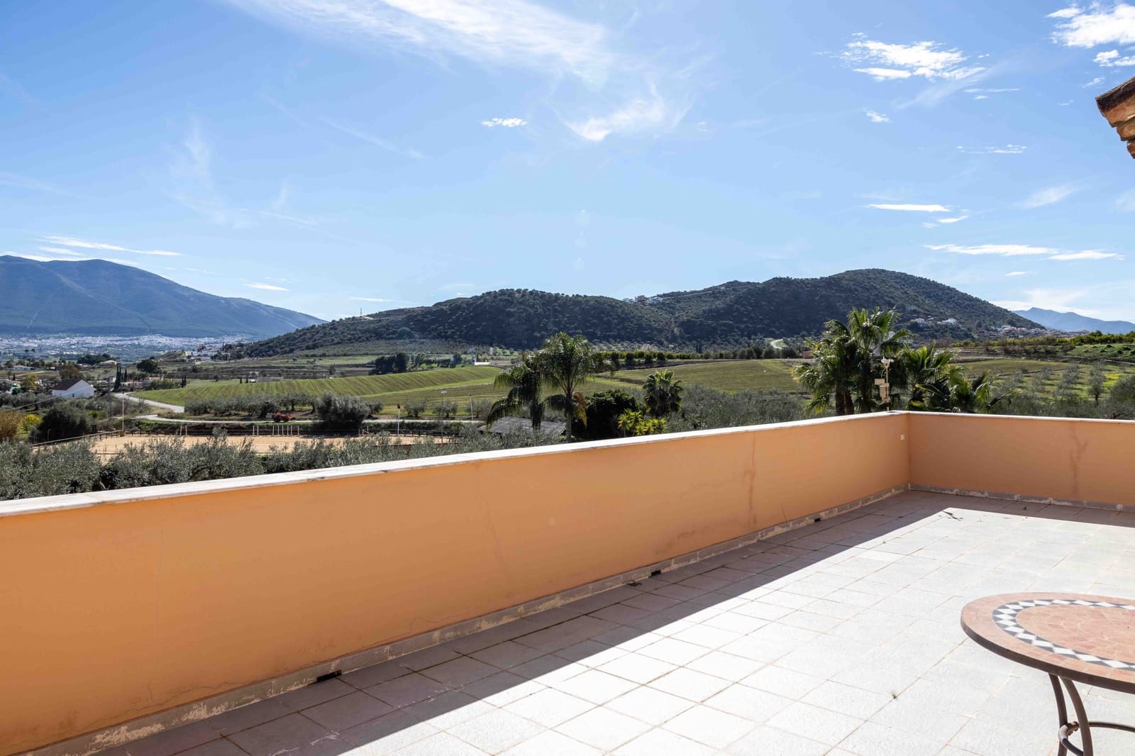 4 makuuhuone Maalaistalo myytävänä paikassa Alhaurin el Grande mukana uima-altaan - 999 000 € (Ref: 8128895)