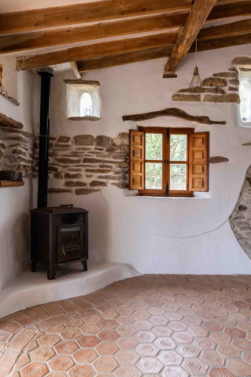 31 soveværelse Byhus til salg i Vinuela med swimmingpool - € 2.950.000 (Ref: 8150952)