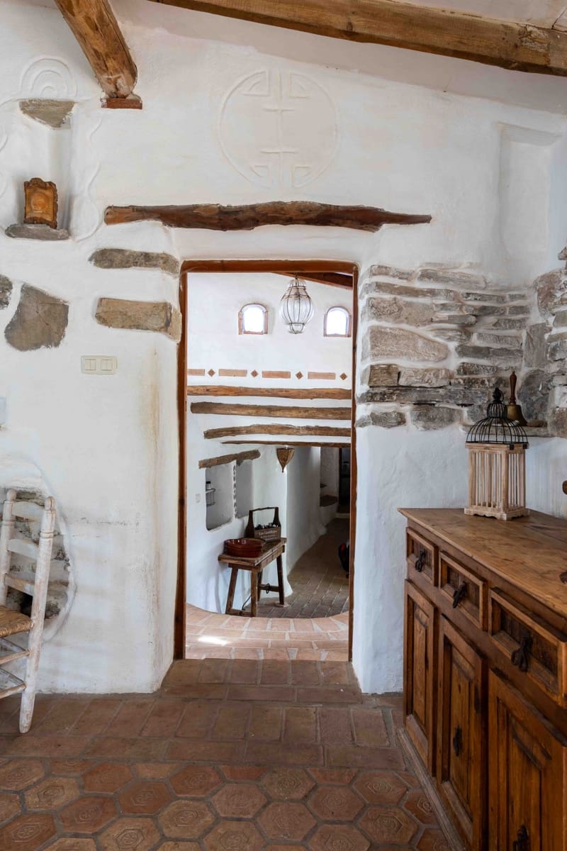 31 soveværelse Byhus til salg i Vinuela med swimmingpool - € 2.950.000 (Ref: 8150952)