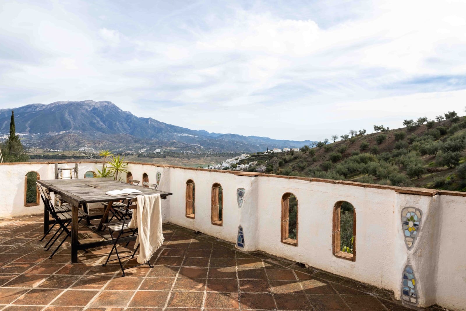 31 soveværelse Byhus til salg i Vinuela med swimmingpool - € 2.950.000 (Ref: 8150952)