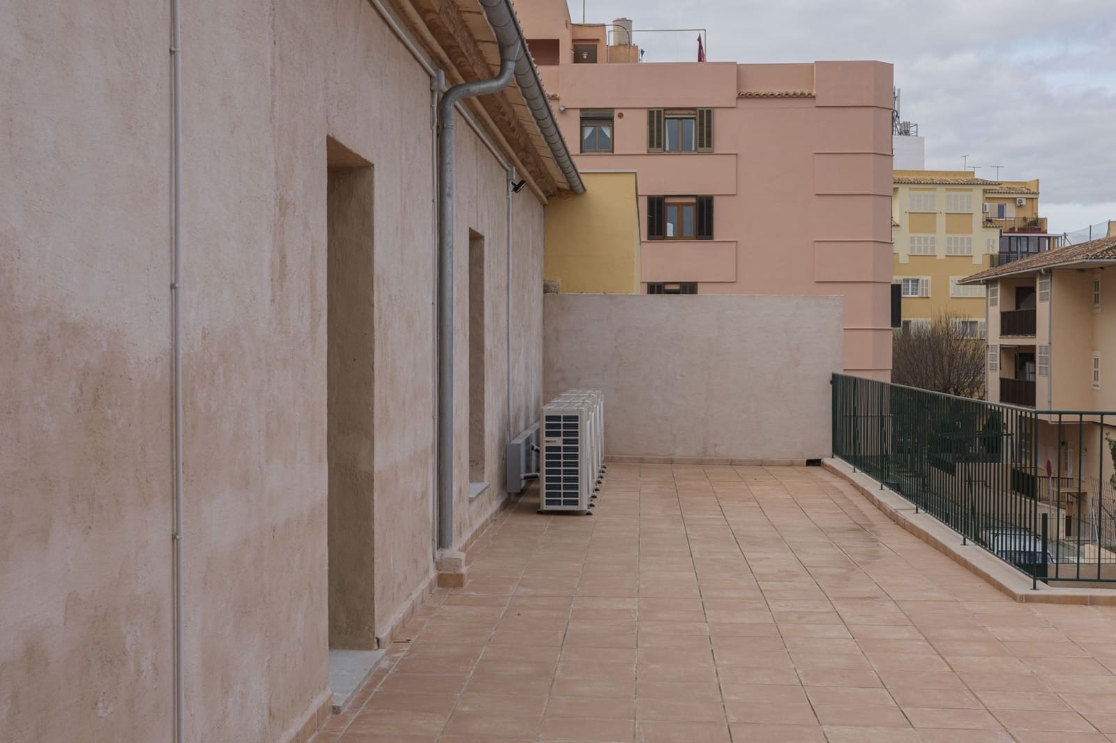 Hus til salgs i Alcudia - € 2 000 000 (Ref: 8150955)