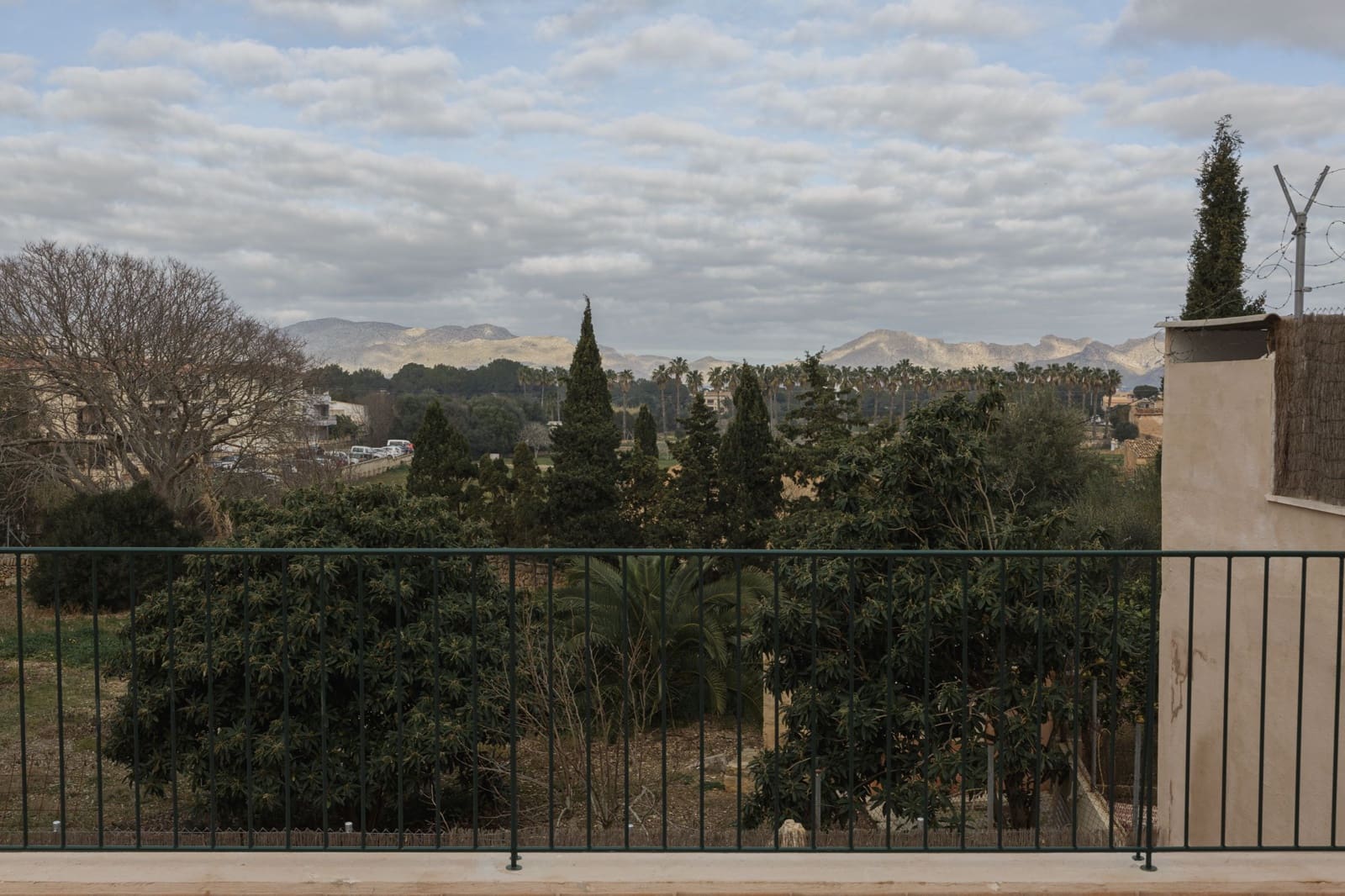 Hus til salgs i Alcudia - € 2 000 000 (Ref: 8150955)