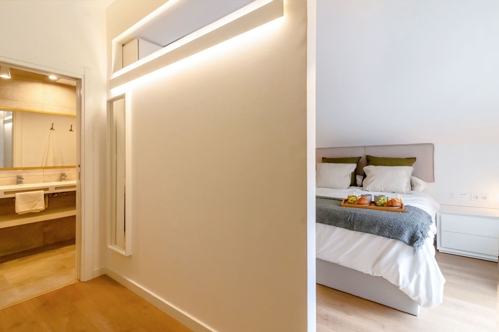 2 sovrum Takvåning till salu i Malaga stad - 1 200 000 € (Ref: 8172868)