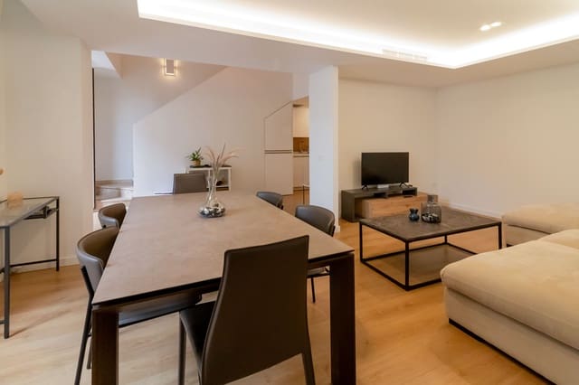 2 bedroom Penthouse for sale in Centro Historico, Málaga city - € 1,200,000 (Ref: 8172868)