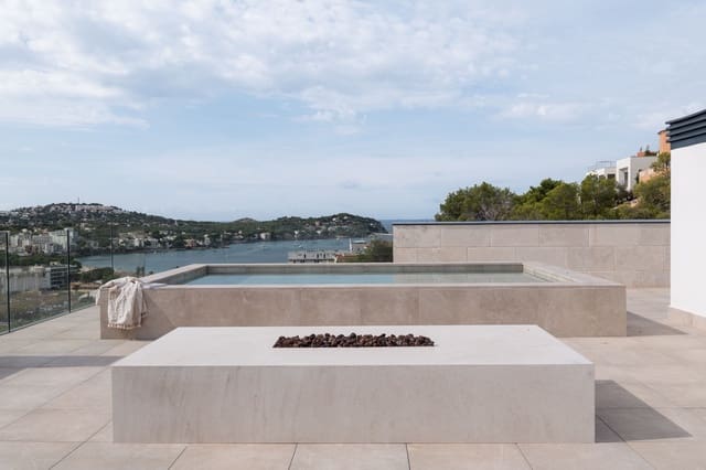 4 soveværelse Penthouse til salg i Costa de la Calma, Calvià med swimmingpool - € 2.850.000 (Ref: 8206063)