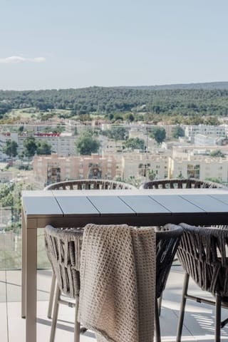 Apartamento de 4 habitaciones en Costa de la Calma, Calvià en venta con piscina - 1.687.550 € (Ref: 8206064)