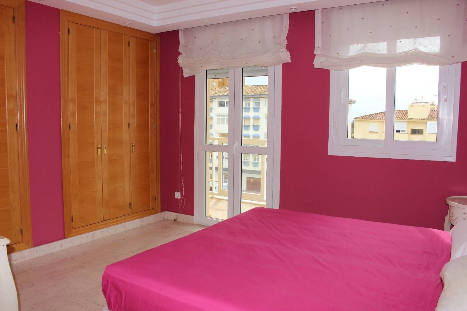 3 sypialnia Apartament na sprzedaż w Manilva z basenem - 749 000 € (Ref: 8206066)