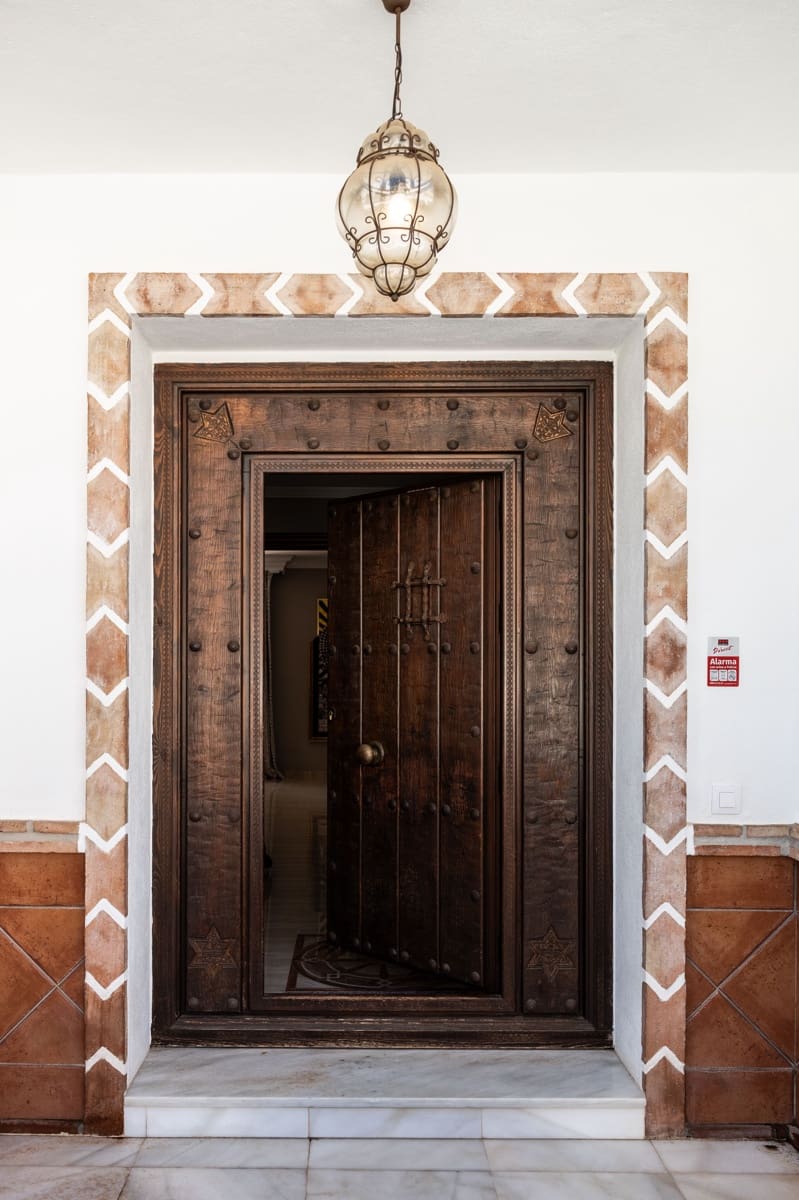 4 soveværelse Villa til salg i San Pedro de Alcantara med swimmingpool - € 1.695.000 (Ref: 8213179)