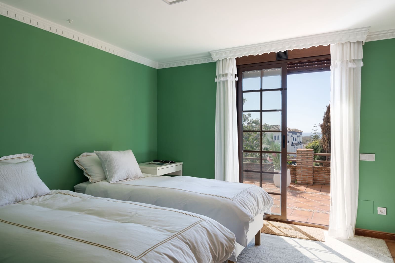 4 soveværelse Villa til salg i San Pedro de Alcantara med swimmingpool - € 1.695.000 (Ref: 8213179)