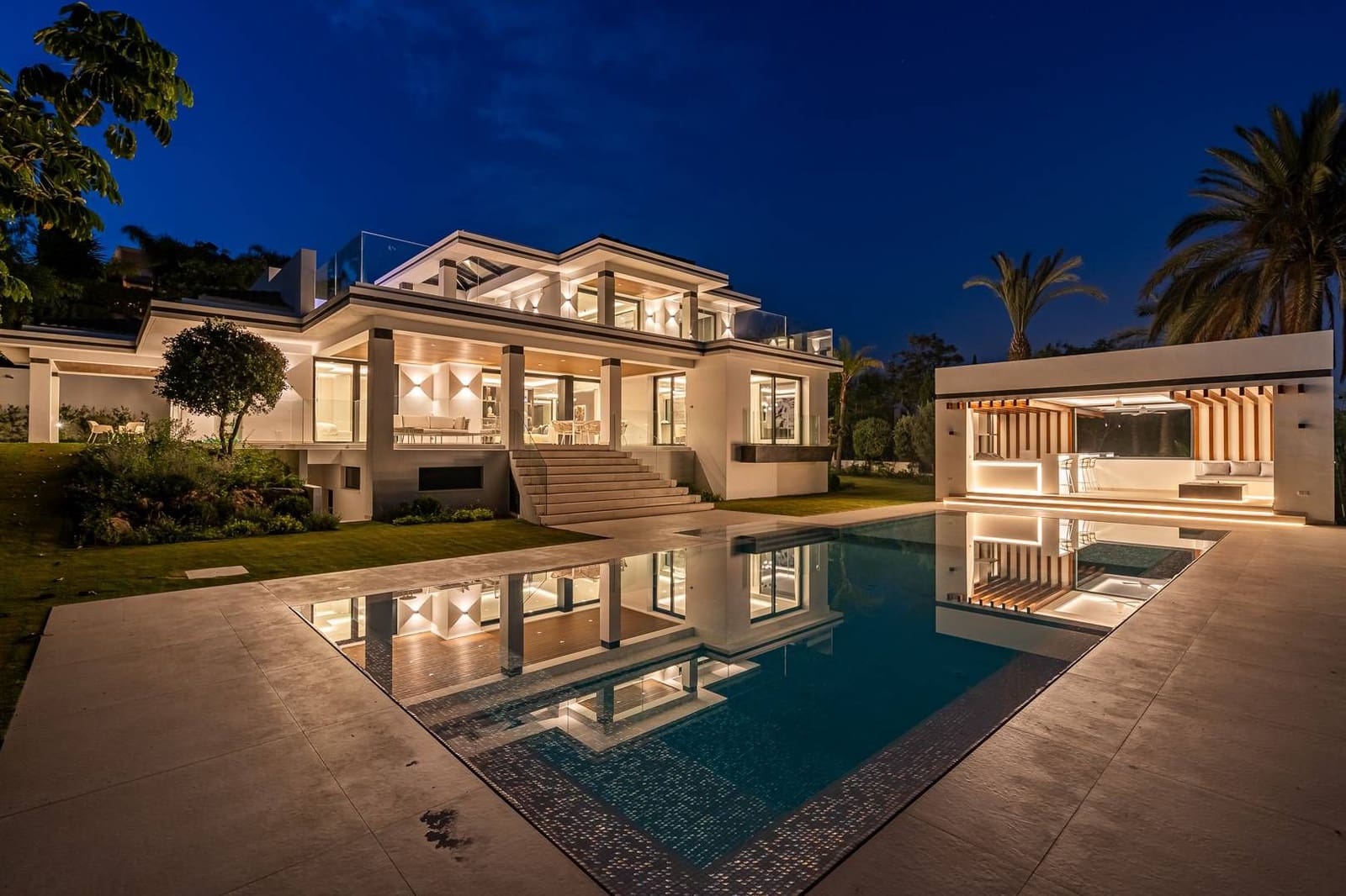 4 sovrum Villa till salu i Benahavis med pool - 4 995 000 € (Ref: 8220244)