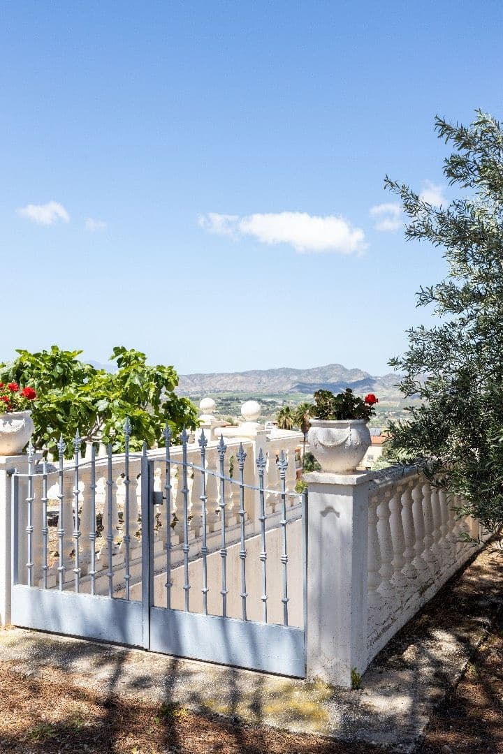 Casa in vendita in Alhaurin de la Torre con piscina - 360.000 € (Rif: 8220245)