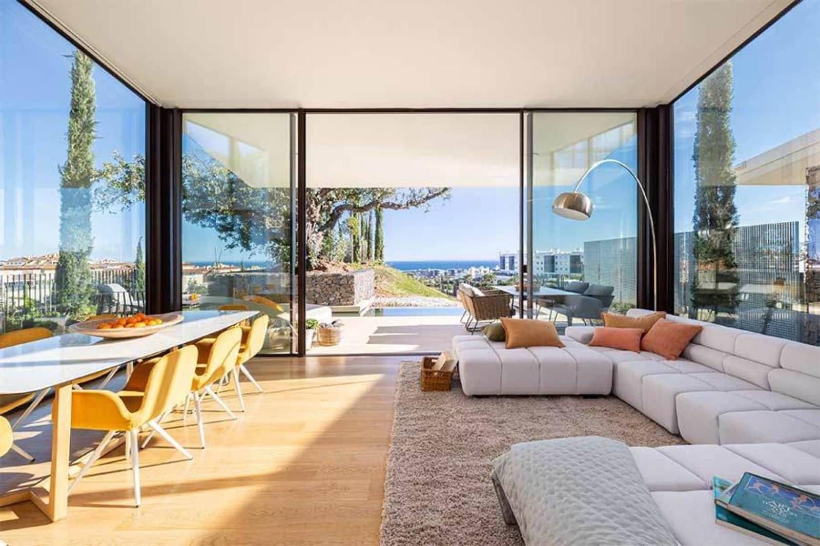 4 bedroom Villa for sale in Benalmadena with pool - € 2,970,000 (Ref: 8220254)