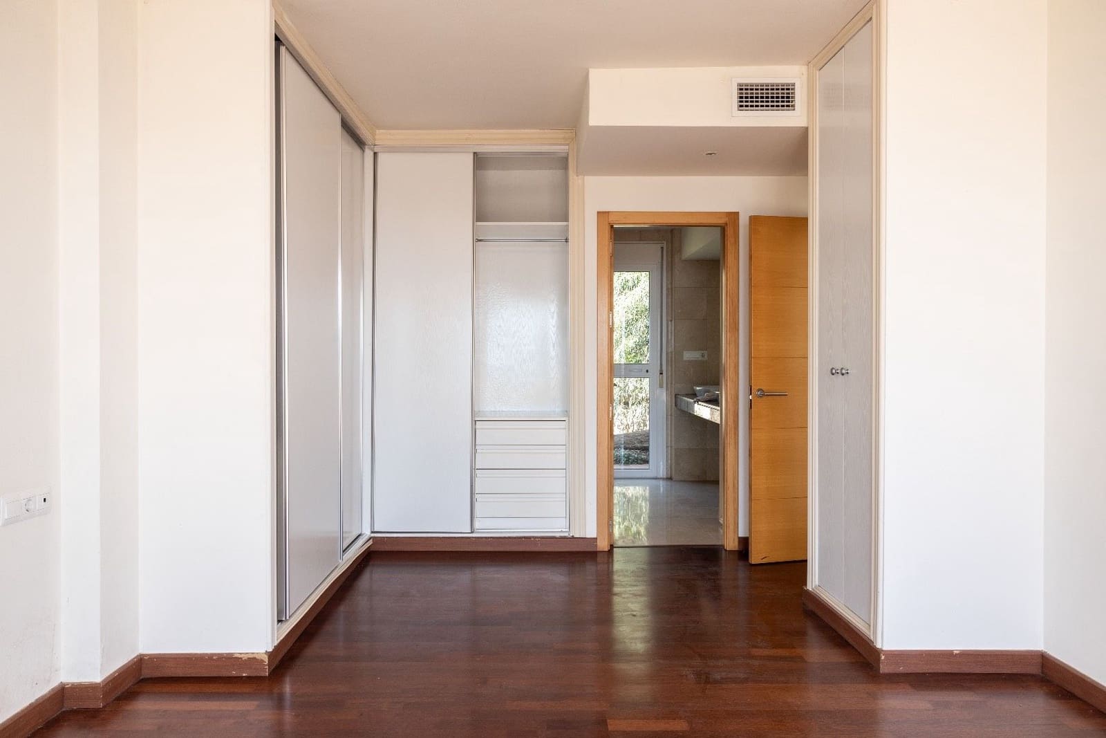 3 makuuhuone Huvila myytävänä paikassa Benalmadena mukana uima-altaan - 1 250 000 € (Ref: 8229079)