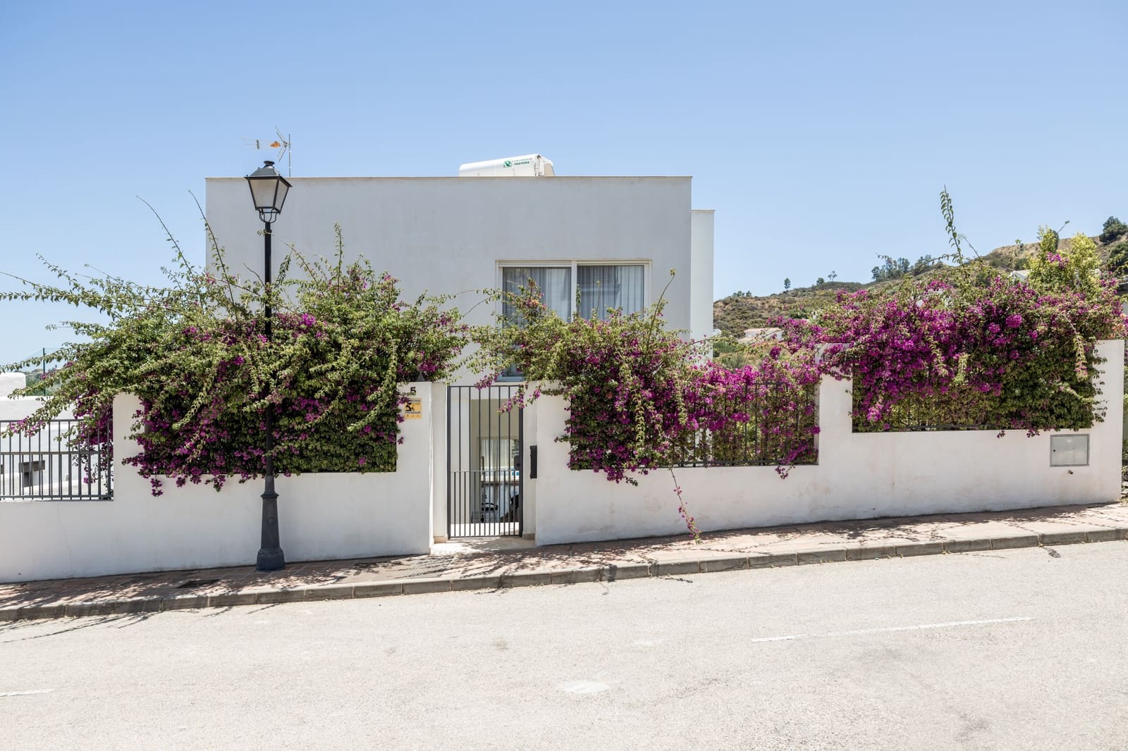 4 makuuhuone Huvila myytävänä paikassa Mijas Costa mukana uima-altaan - 745 000 € (Ref: 8238690)