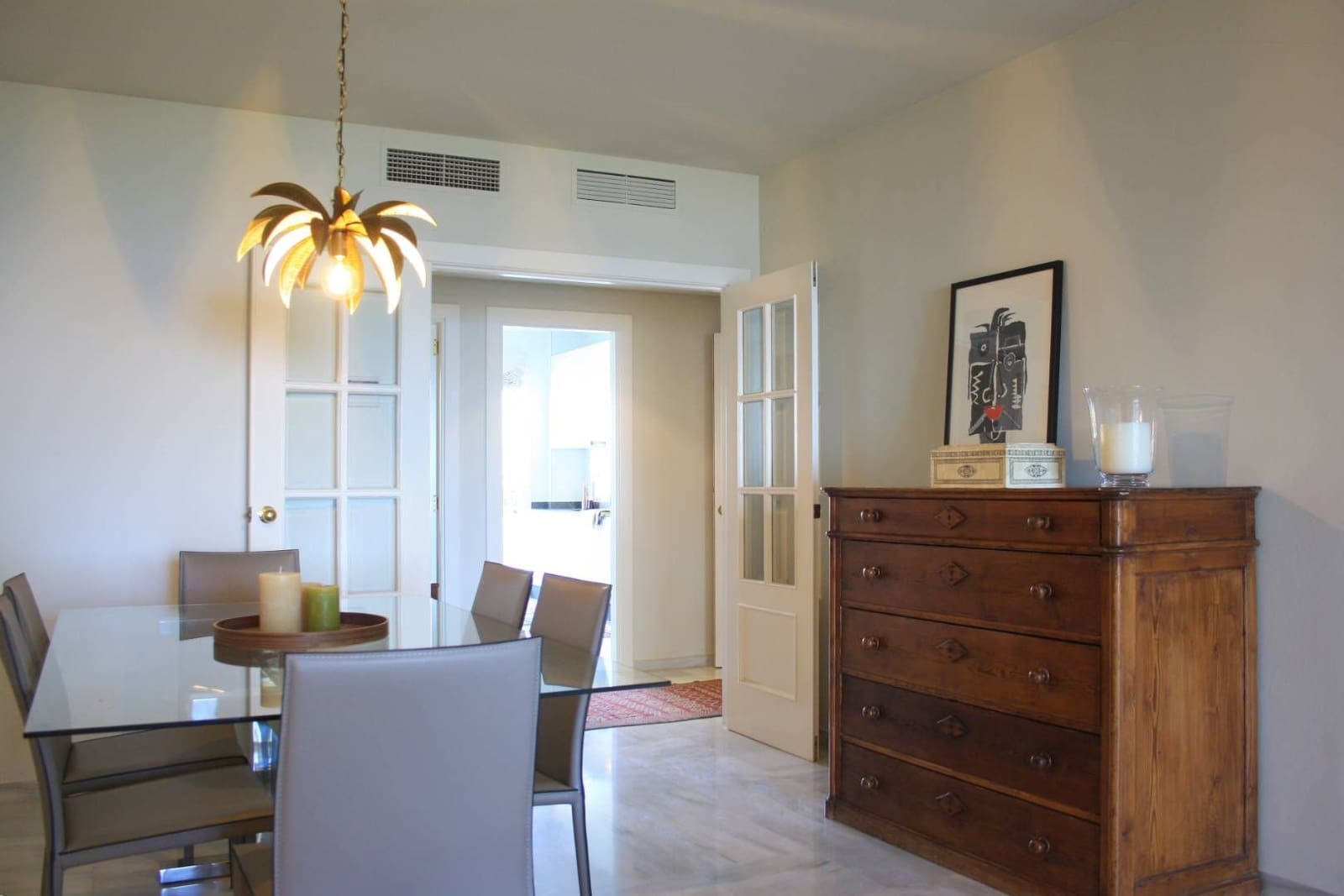 2 bedroom Apartment for rent in Marbella with pool - € 2,500 (Ref: 8274088)